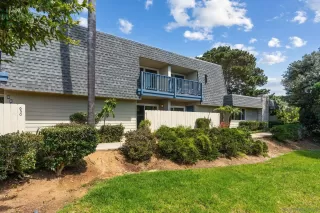 Photo #1: 260011204 Listing 
