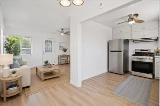 Photo #1: 260011209 Listing 