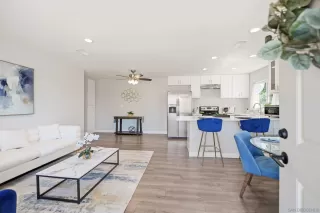 Photo #5: 260011224 Listing 