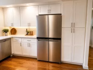 Photo #2: 260011241 Listing 