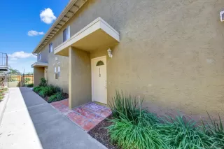 Photo #1: 260011260 Listing 