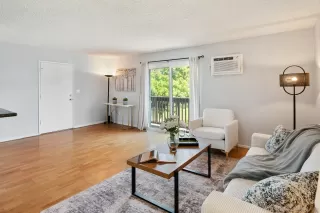 Photo #4: 260011294 Listing 