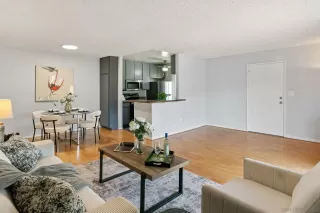 Photo #5: 260011294 Listing 