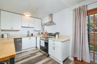 Photo #3: 260011299 Listing 