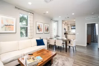 Photo #3: 2600113 Listing 