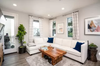 Photo #4: 2600113 Listing 