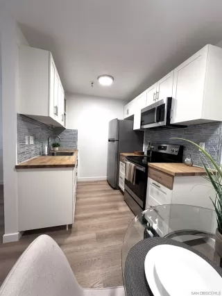 Photo #6: 260011349 Listing 
