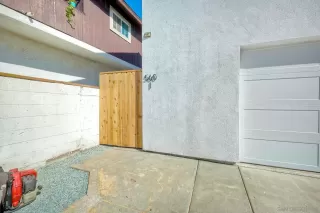 Photo #2: 260011406 Listing