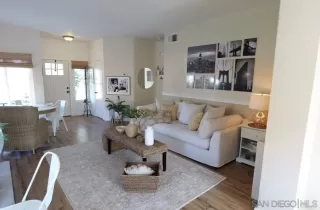 Photo #4: 260011410 Listing