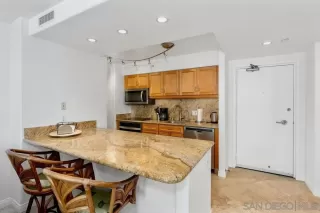 Photo #3: 260011460 Listing