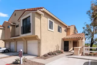 Photo #1: 260011462 Listing 