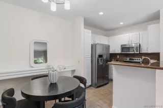 Photo #6: 260011529 Listing 