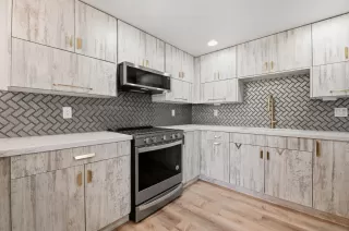 Photo #6: 260011535 Listing 