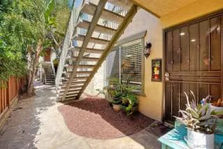 Photo #2: 260011542 Listing 