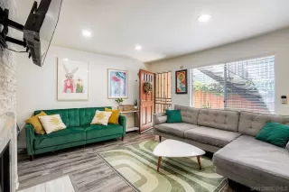 Photo #4: 260011542 Listing 