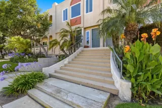Photo #6: 260011546 Listing
