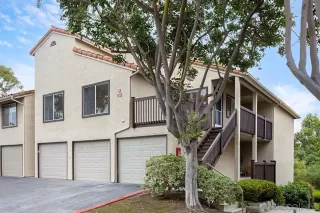 Photo #1: 260011576 Listing