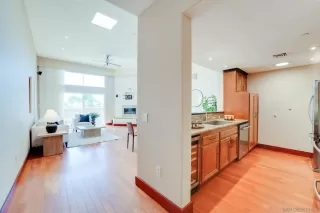 Photo #3: 260011580 Listing 
