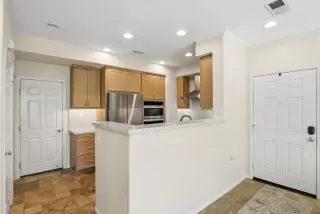 Photo #6: 260011591 Listing 