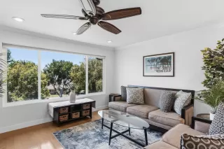 Photo #4: 260011594 Listing 