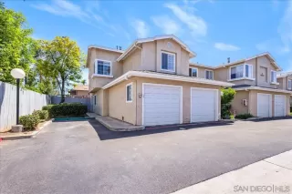 Browse active condo listings in DOVER PLACE