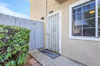 Photo #1: 260011596 Listing 