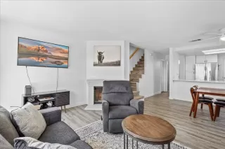 Photo #6: 260011596 Listing 
