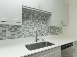 Photo #6: 2600116 Listing 