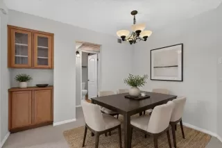Photo #3: 260011602 Listing