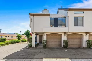 Photo #2: 260011633 Listing