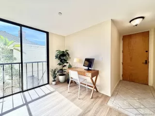 Photo #5: 260011665 Listing