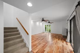Photo #4: 260011669 Listing 