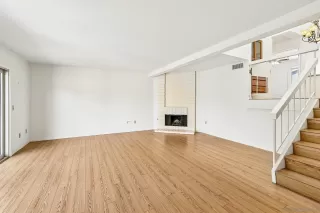 Photo #4: 260011689 Listing 