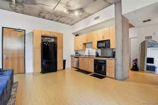 Photo #4: 260011704 Listing 