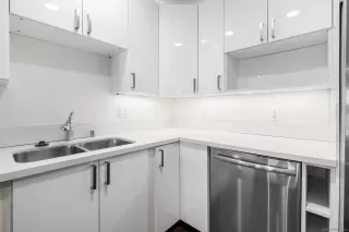 Photo #5: 260011720 Listing 