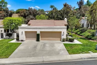 Photo #1: 260011722 Listing