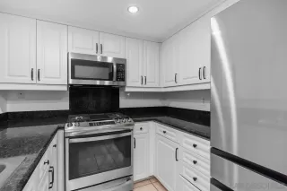 Photo #6: 260011754 Listing 