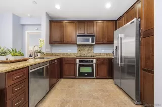 Photo #2: 260011760 Listing