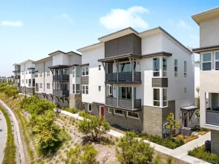 Photo #1: 260011785 Listing