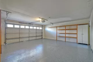 Photo #5: 260011796 Listing