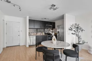 Photo #5: 2600118 Listing 