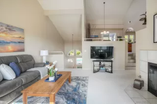 Photo #6: 260011803 Listing