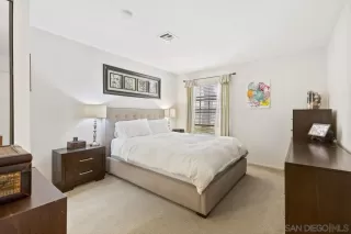 Photo #2: 260011814 Listing 