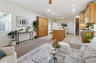 Photo #1: 260011819 Listing 