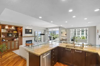 Photo #4: 260011825 Listing 