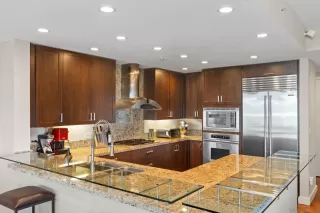 Photo #5: 260011825 Listing 