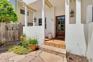 Photo #4: 260011830 Listing 