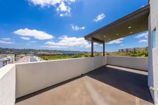 Photo #1: 260011853 Listing 