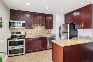 Photo #2: 260011854 Listing 