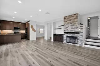 Photo #1: 260011879 Listing 